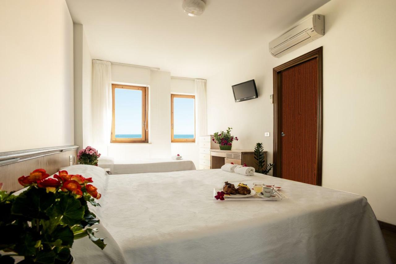 Esperia Hotel Alba Adriatica